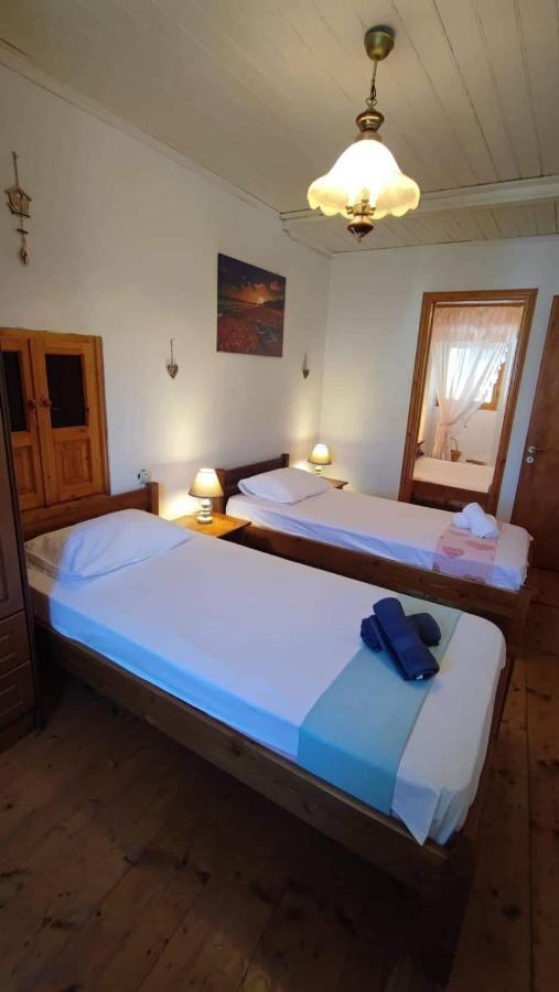 Villa Retro Wooden House Gaios Extérieur photo